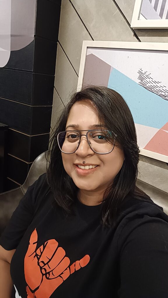 Apeksha Roy (CEO)
